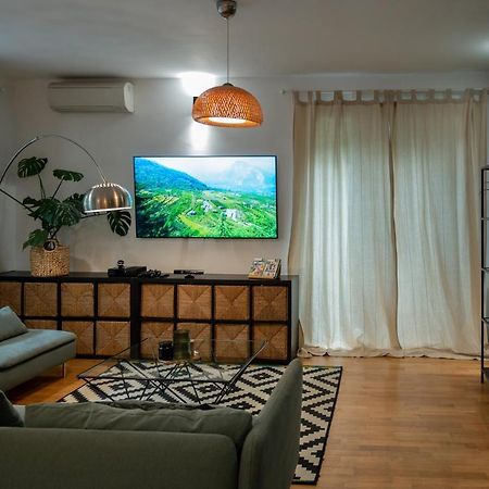 Green Corner Apartment Bukarest Exterior foto