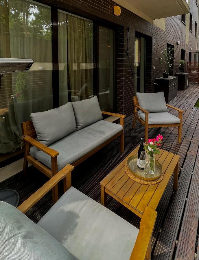 Green Corner Apartment Bukarest Exterior foto