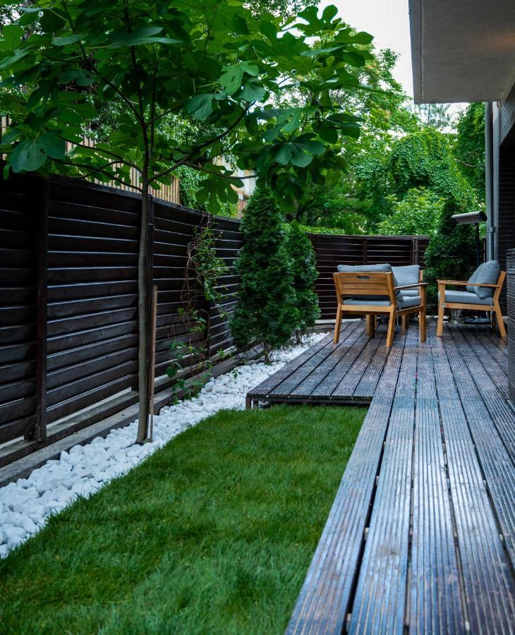 Green Corner Apartment Bukarest Exterior foto