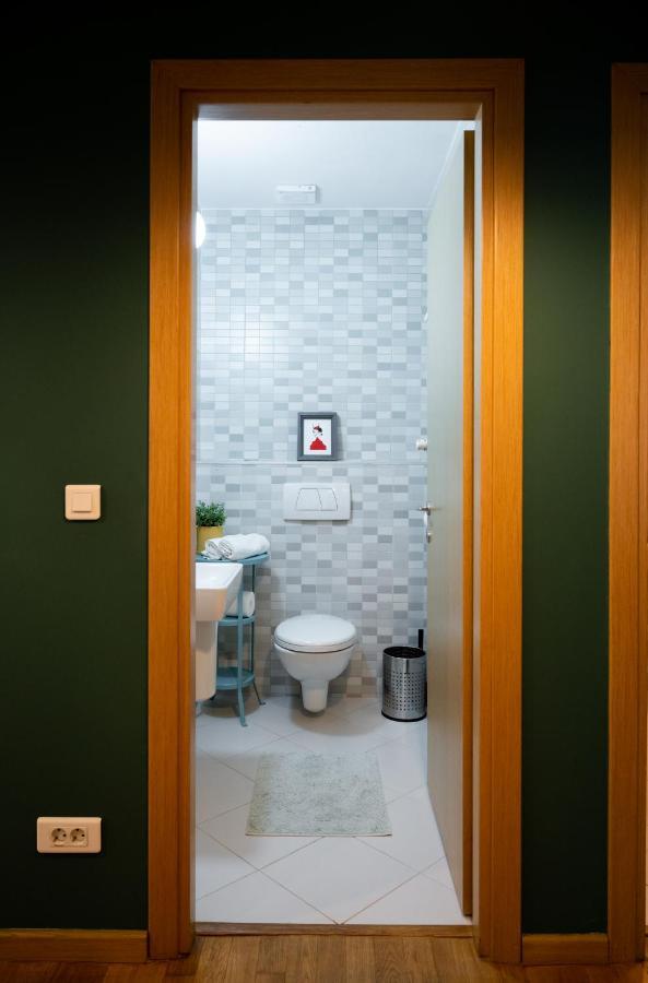 Green Corner Apartment Bukarest Exterior foto